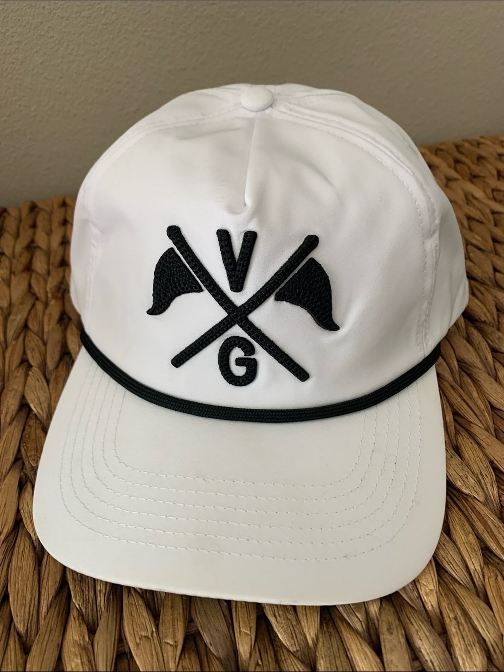 NWT Violent Gentleman Flagsticks Golf Hat - OS